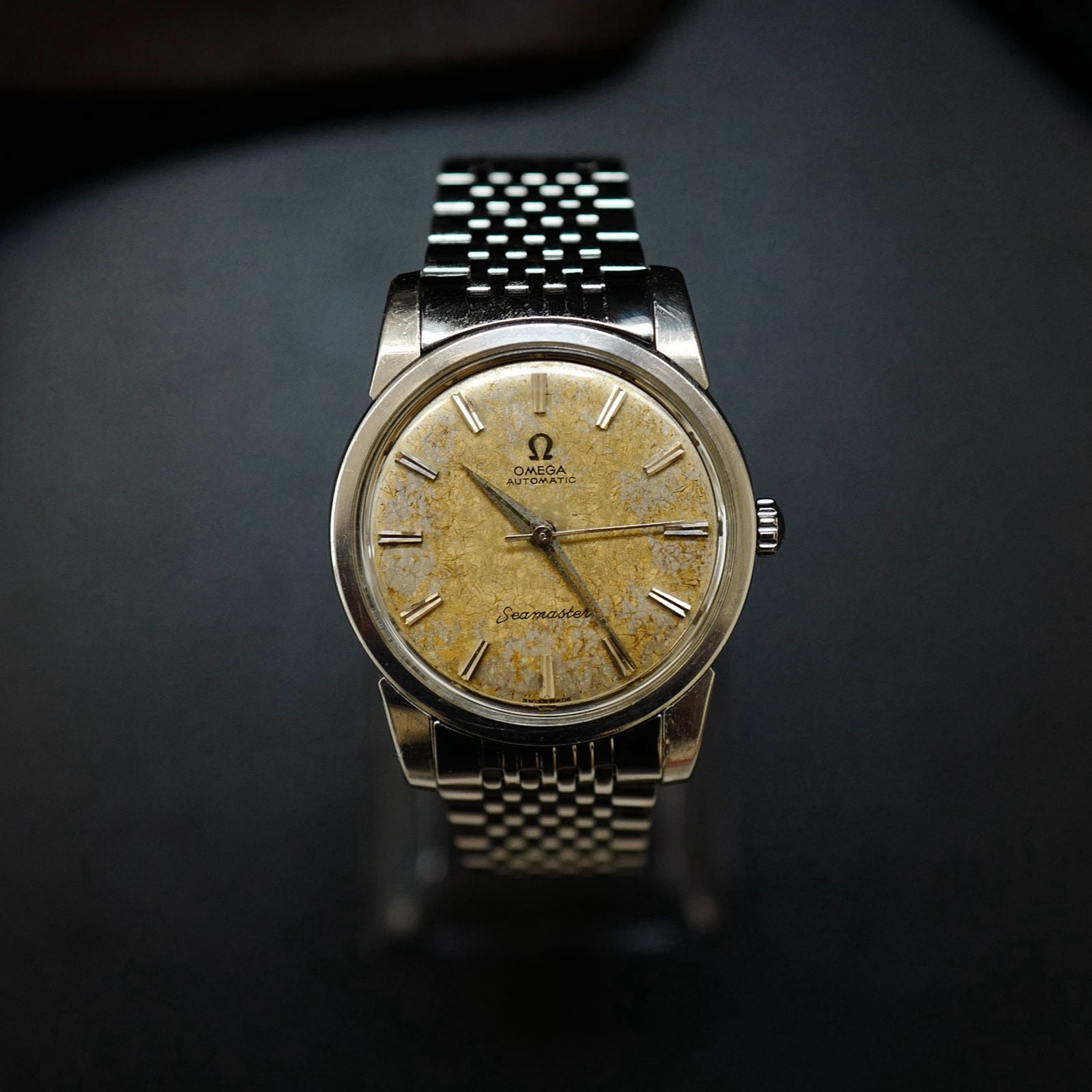 Omega Seamaster Saturn