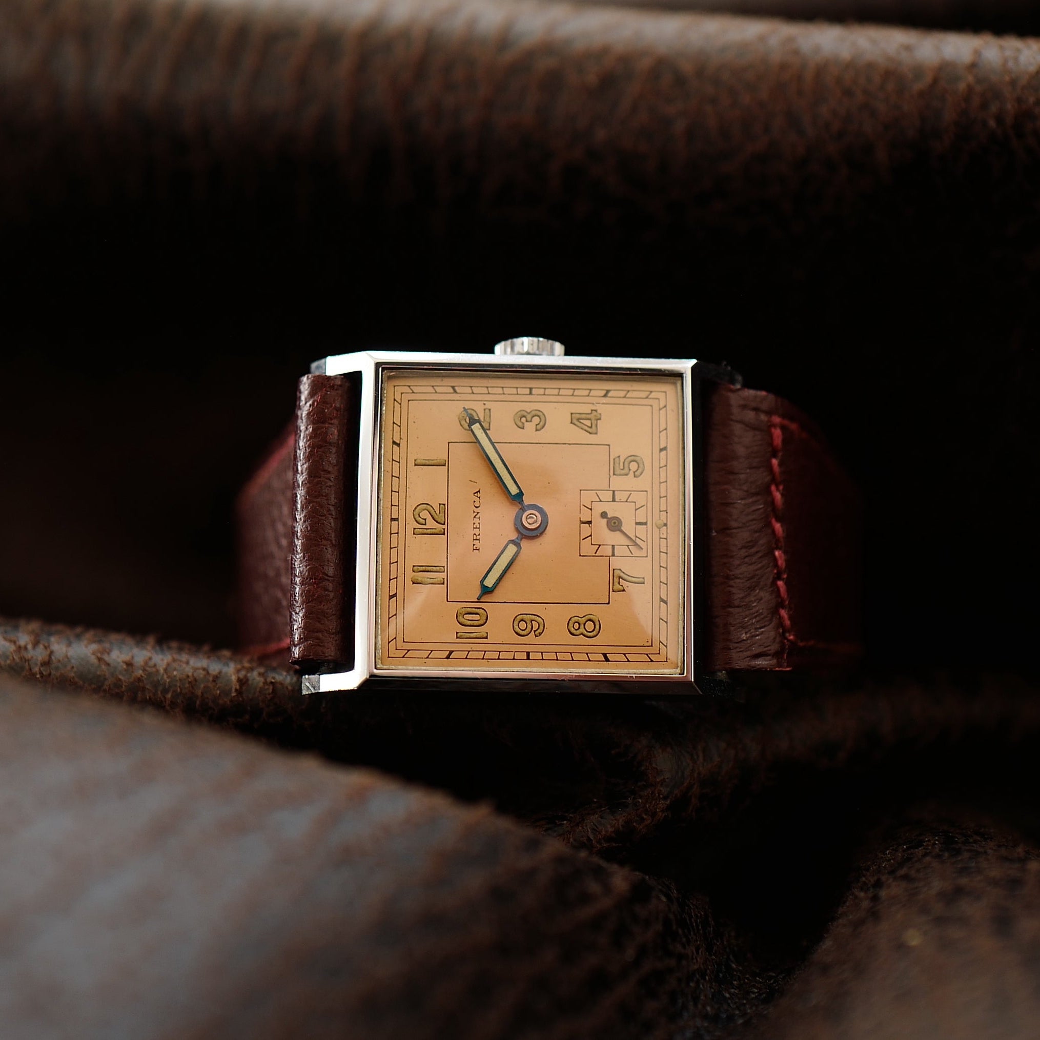 Frenca Tank Square Salmon Dial N.O.S - Buser Frères
