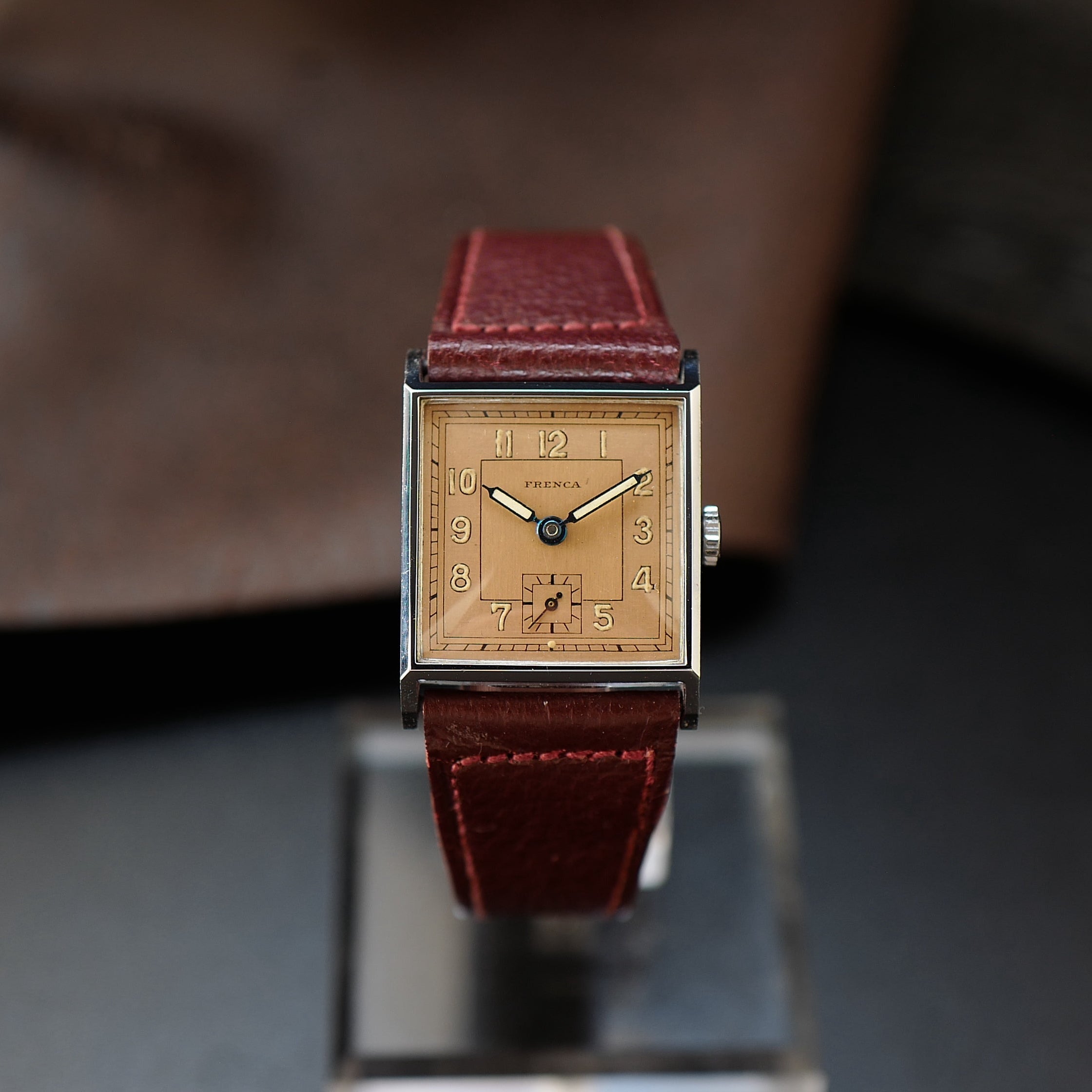 Frenca Tank Square Salmon Dial N.O.S - Buser Frères