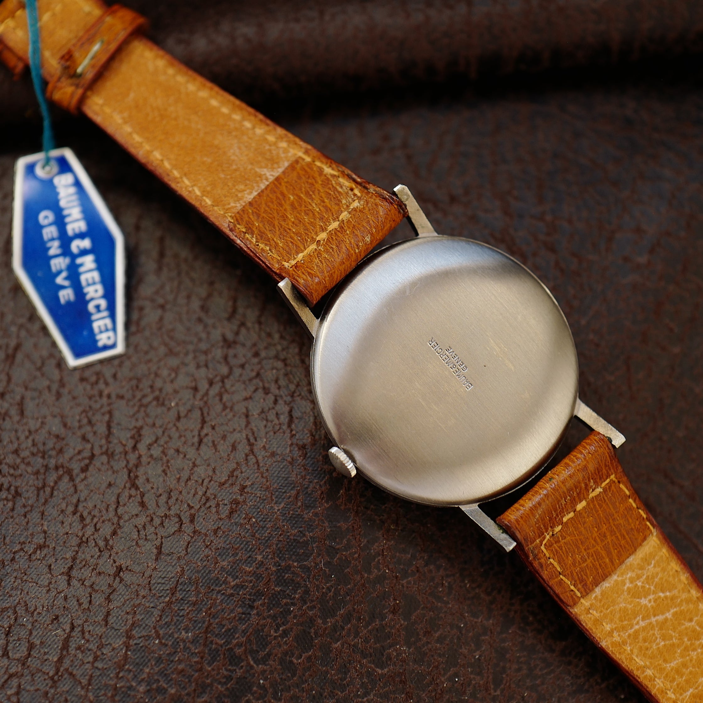 Baume & Mercier Calatrava Bauhaus - Oversize Case 1950s N.O.S