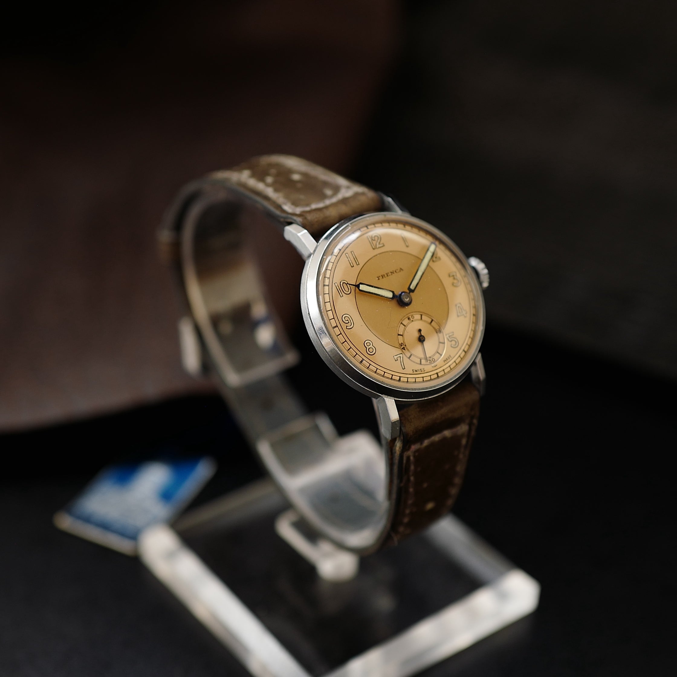 Montre Frenca type Calatrava deux tons en bronze avec cadran vintage, style WWII Buser Frères, N.O.S.