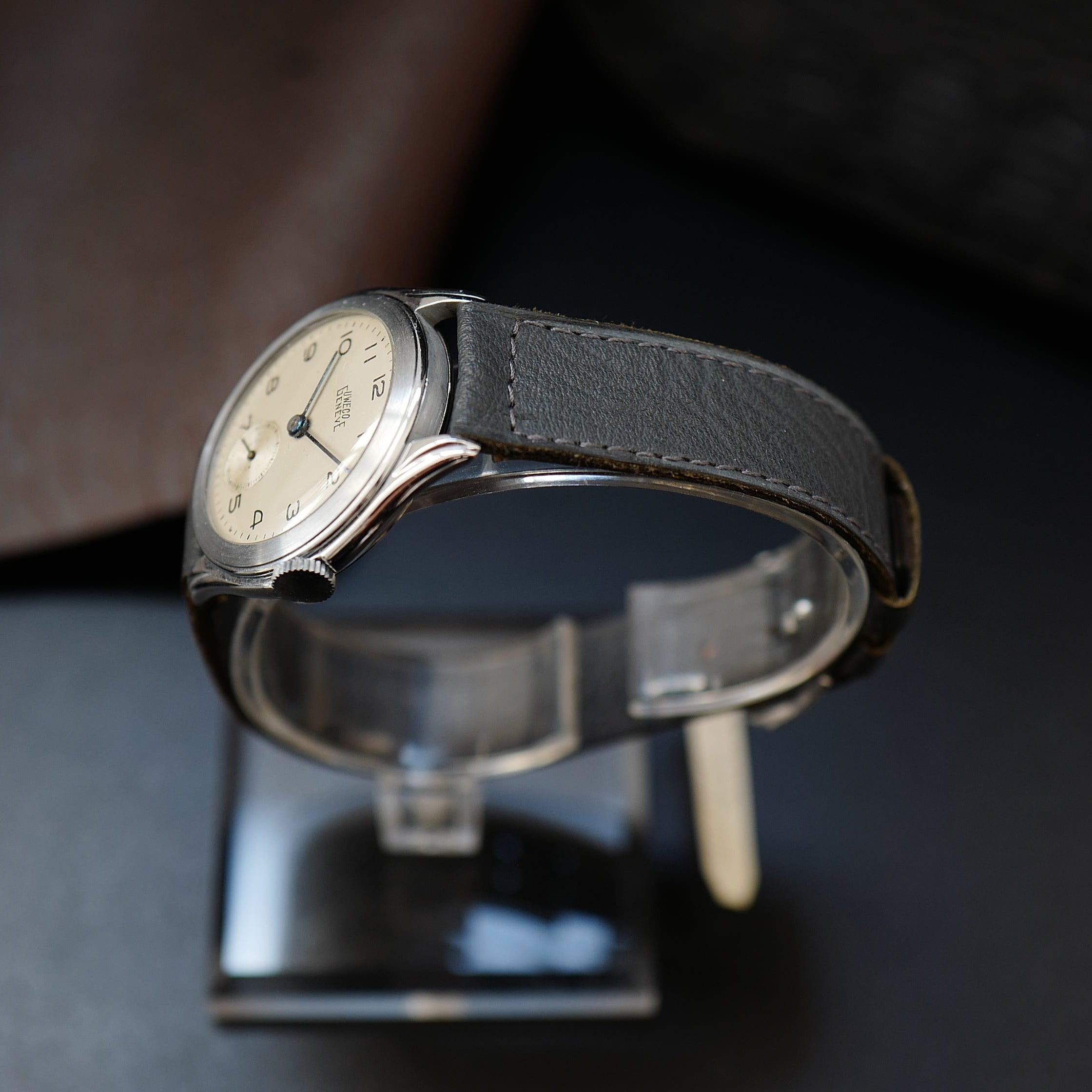 Uweco Genève Small Second (Universal Watch Company) N.O.S 1936