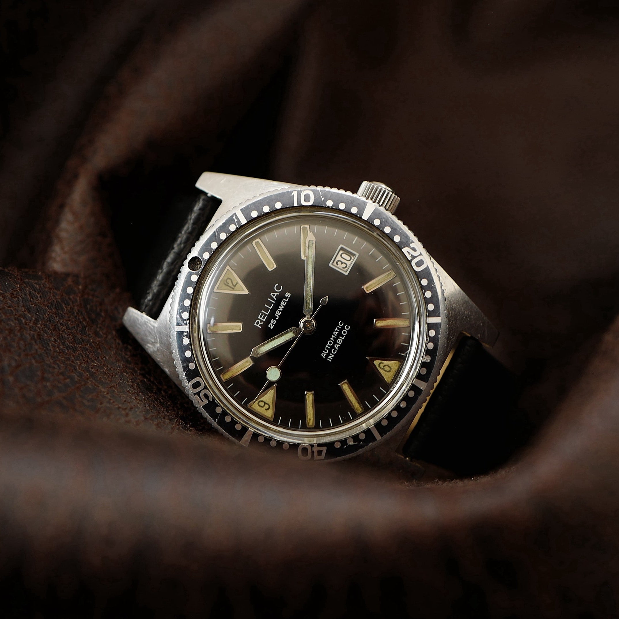 Relliac, montre vintage plongeuse française.
