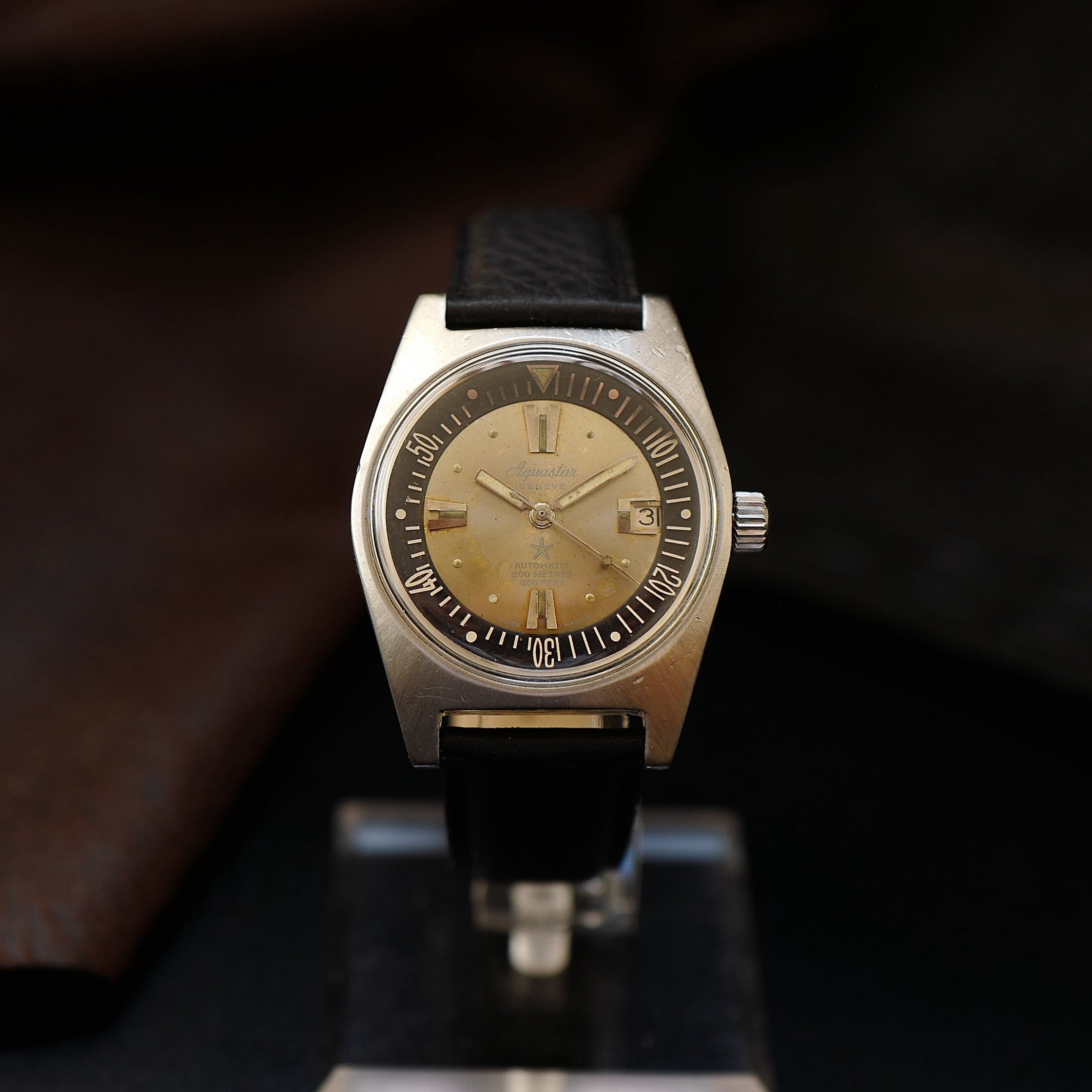 Aquastar Genève 63 - 1701 SA Jean Richard, montre de plongée.
