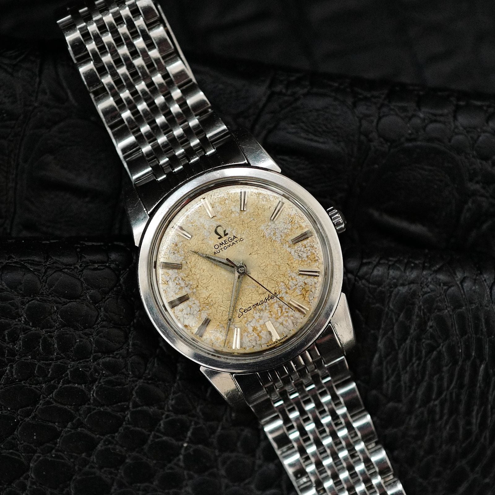 Omega Seamaster Saturn