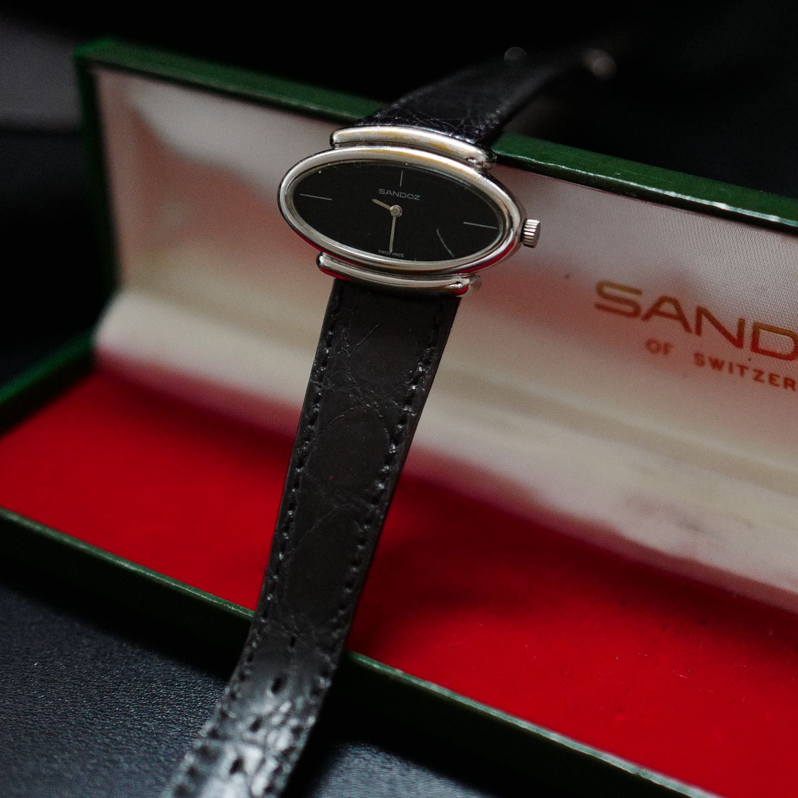 Sandoz Ovale Lady Art Deco