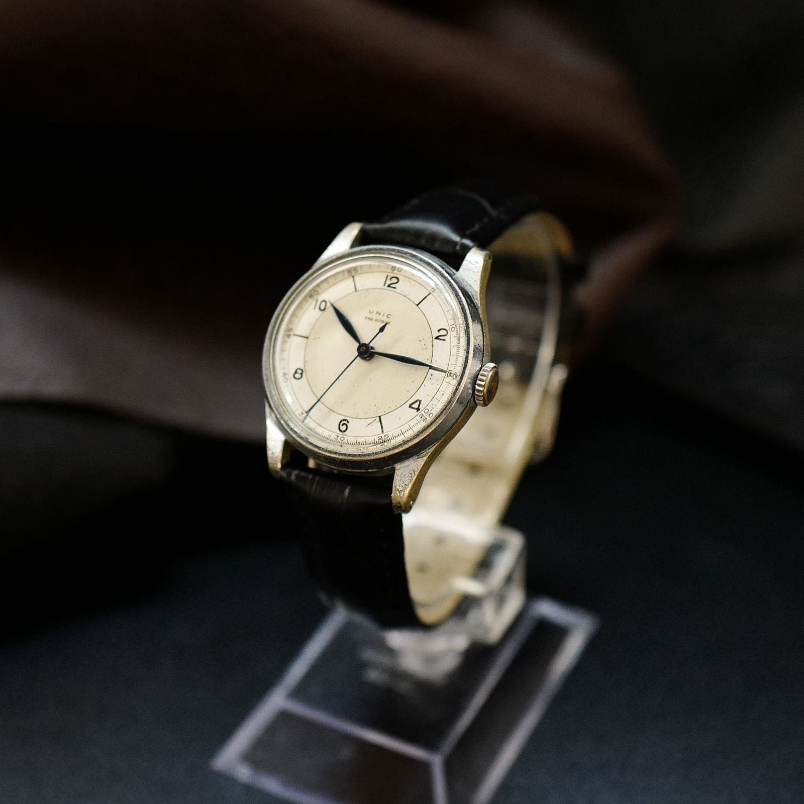 Unic Military World Ware Two Tone