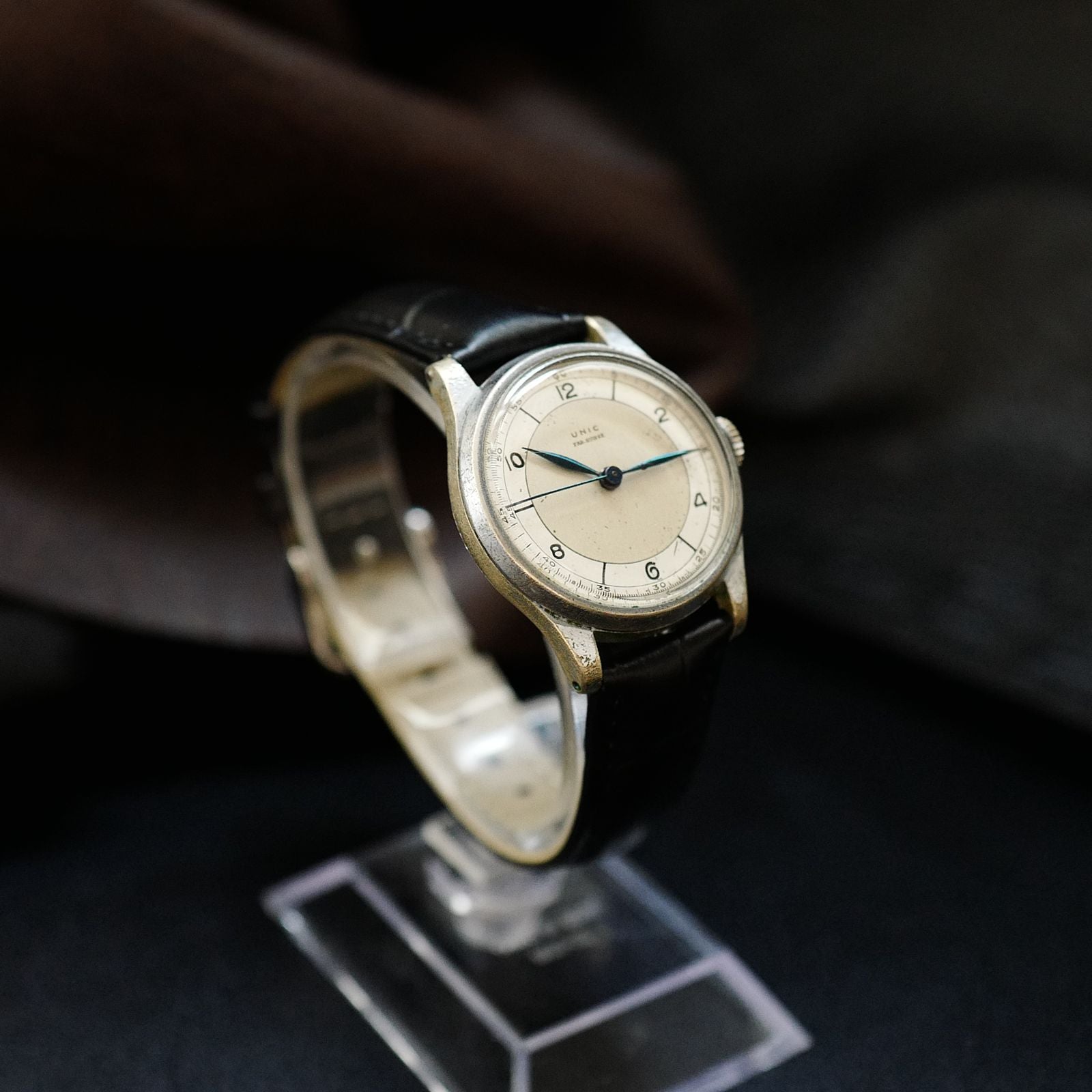 Unic Military World Ware Two Tone