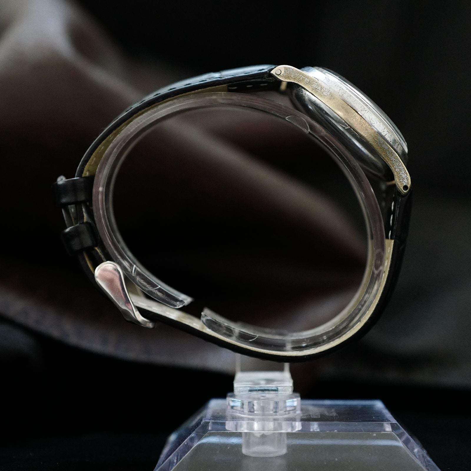 Unic Military World Ware Two Tone