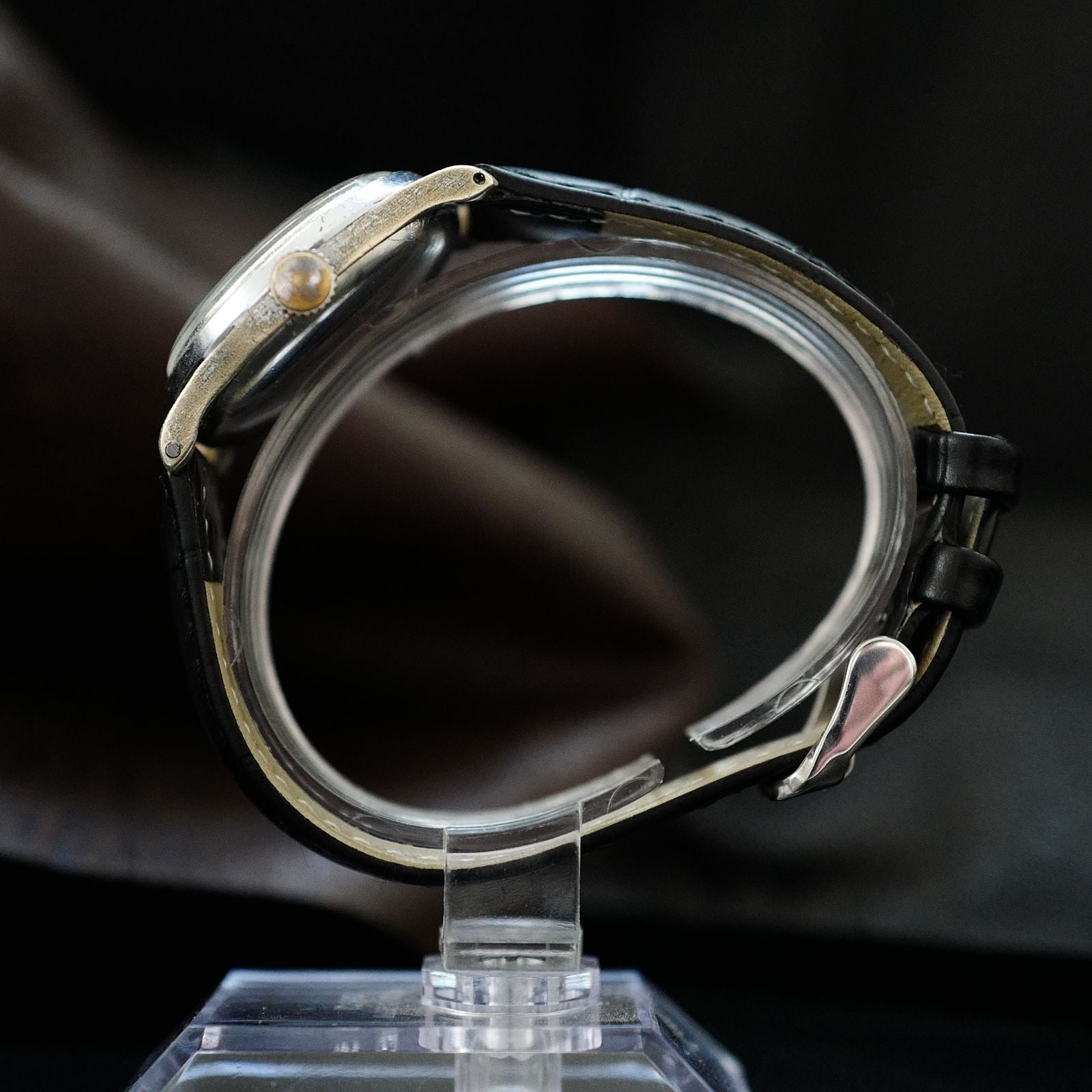 Unic Military World Ware Two Tone