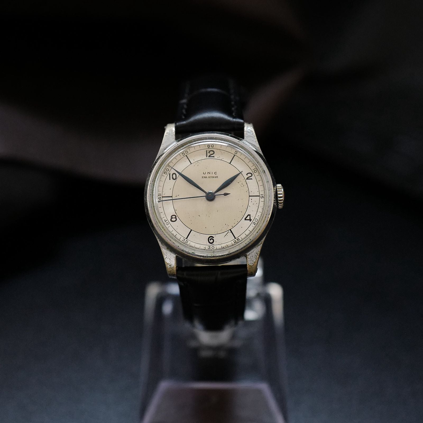 Unic Military World Ware Two Tone