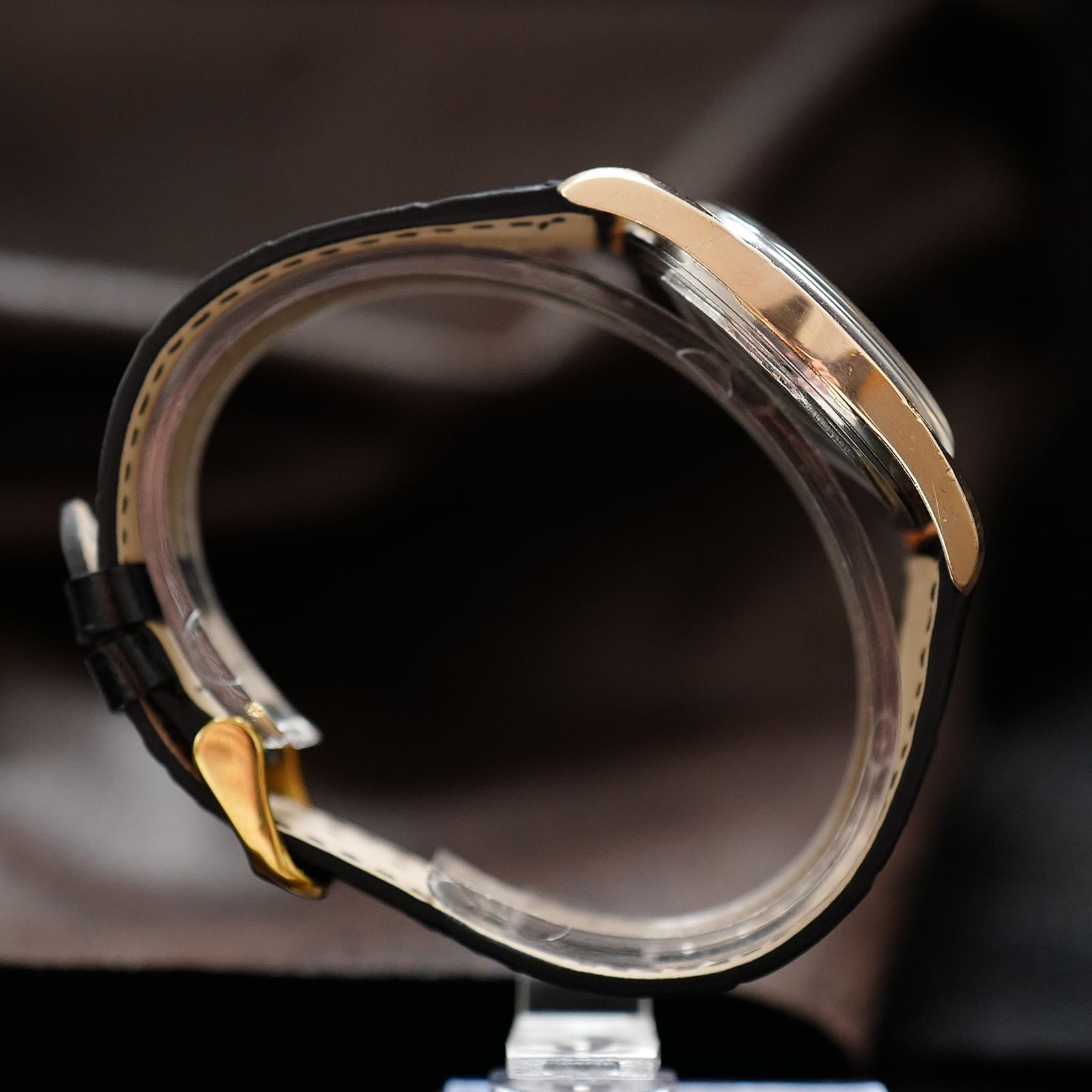 Universal Genève Polerouter Gold Black Dial