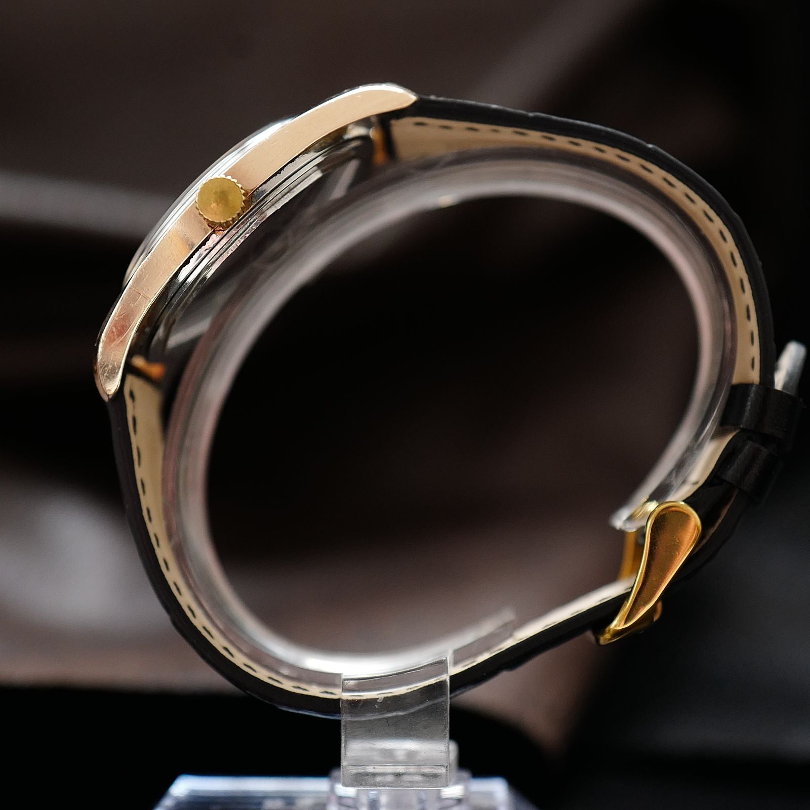 Universal Genève Polerouter Gold Black Dial