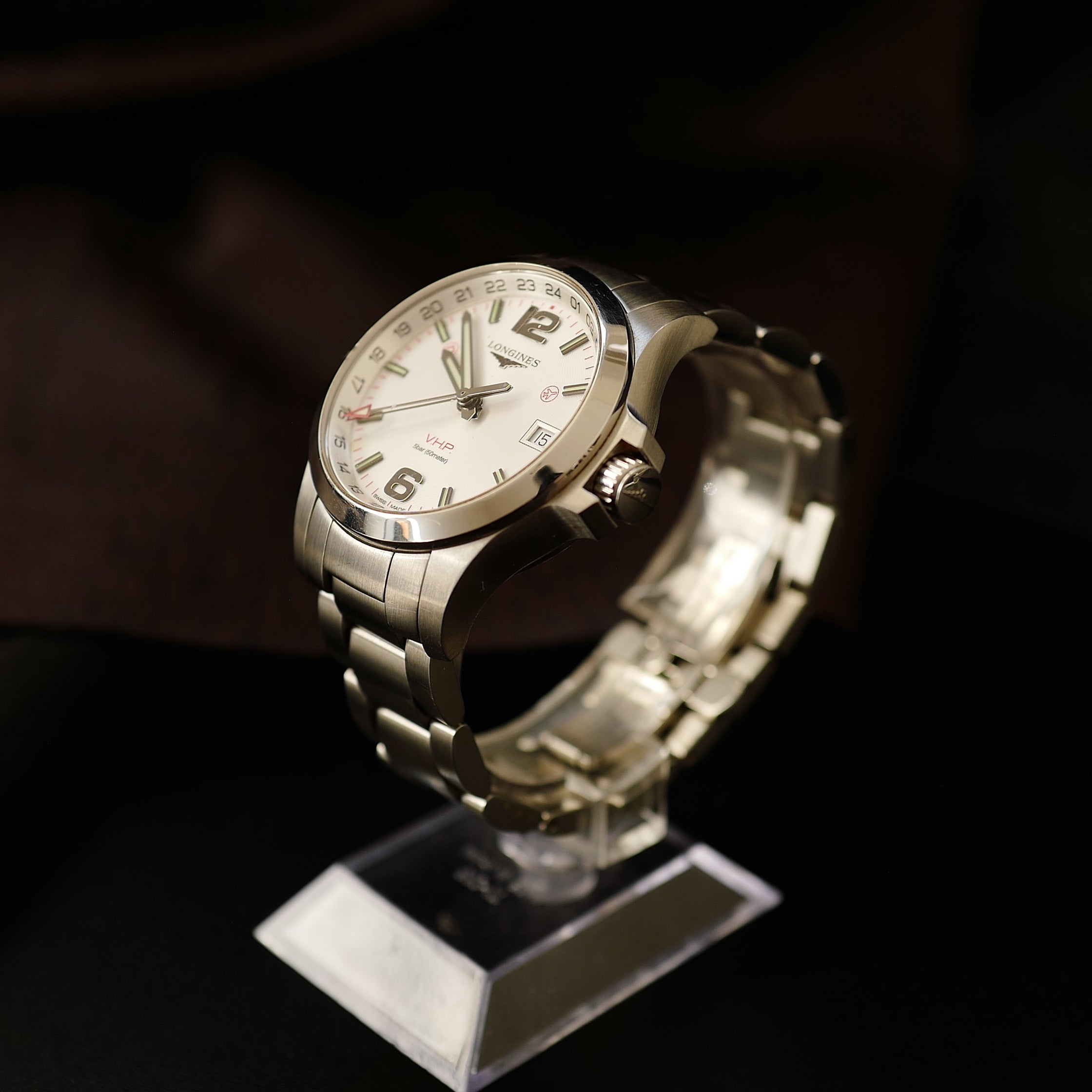Longines Conquest VHP - GMT