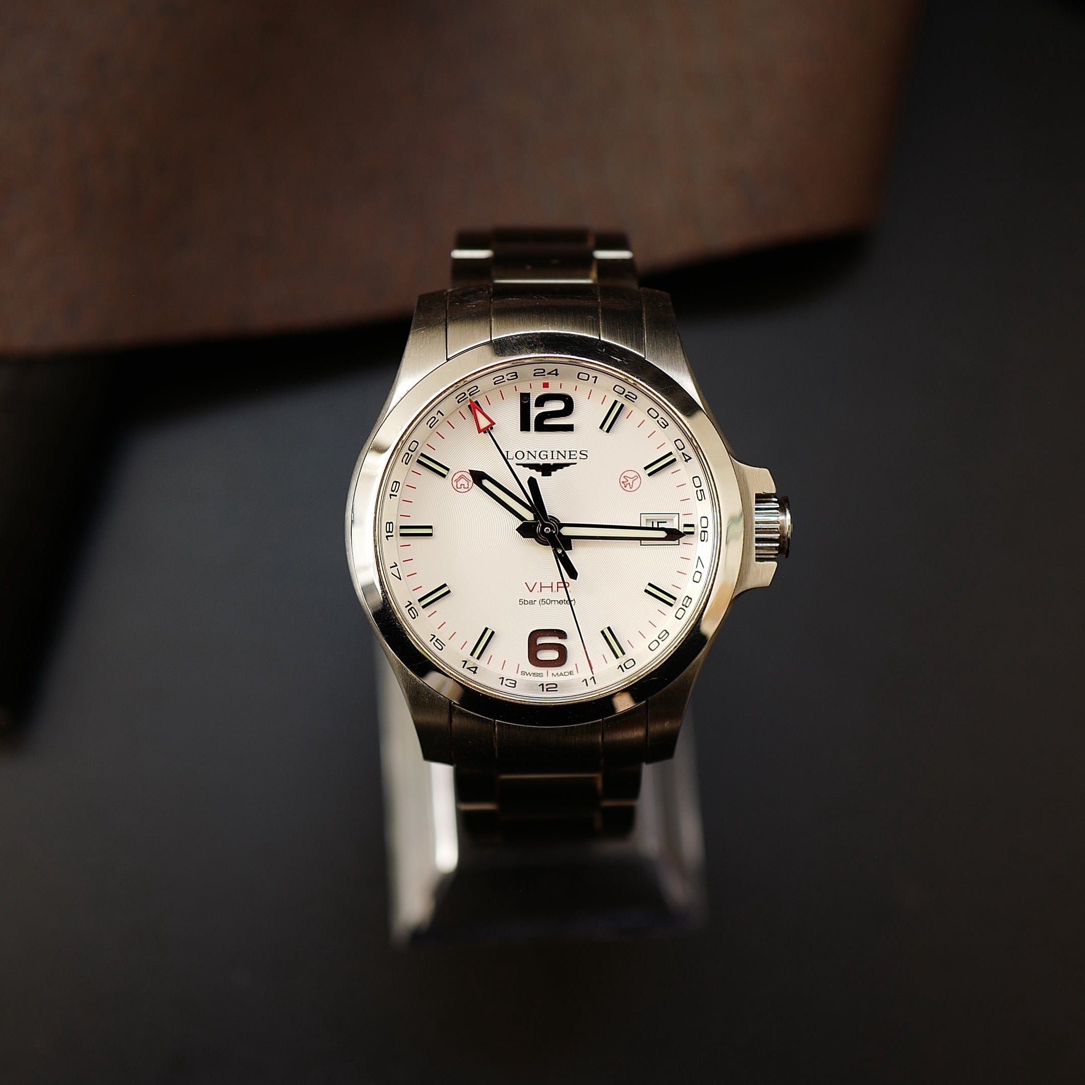Longines Conquest VHP - GMT