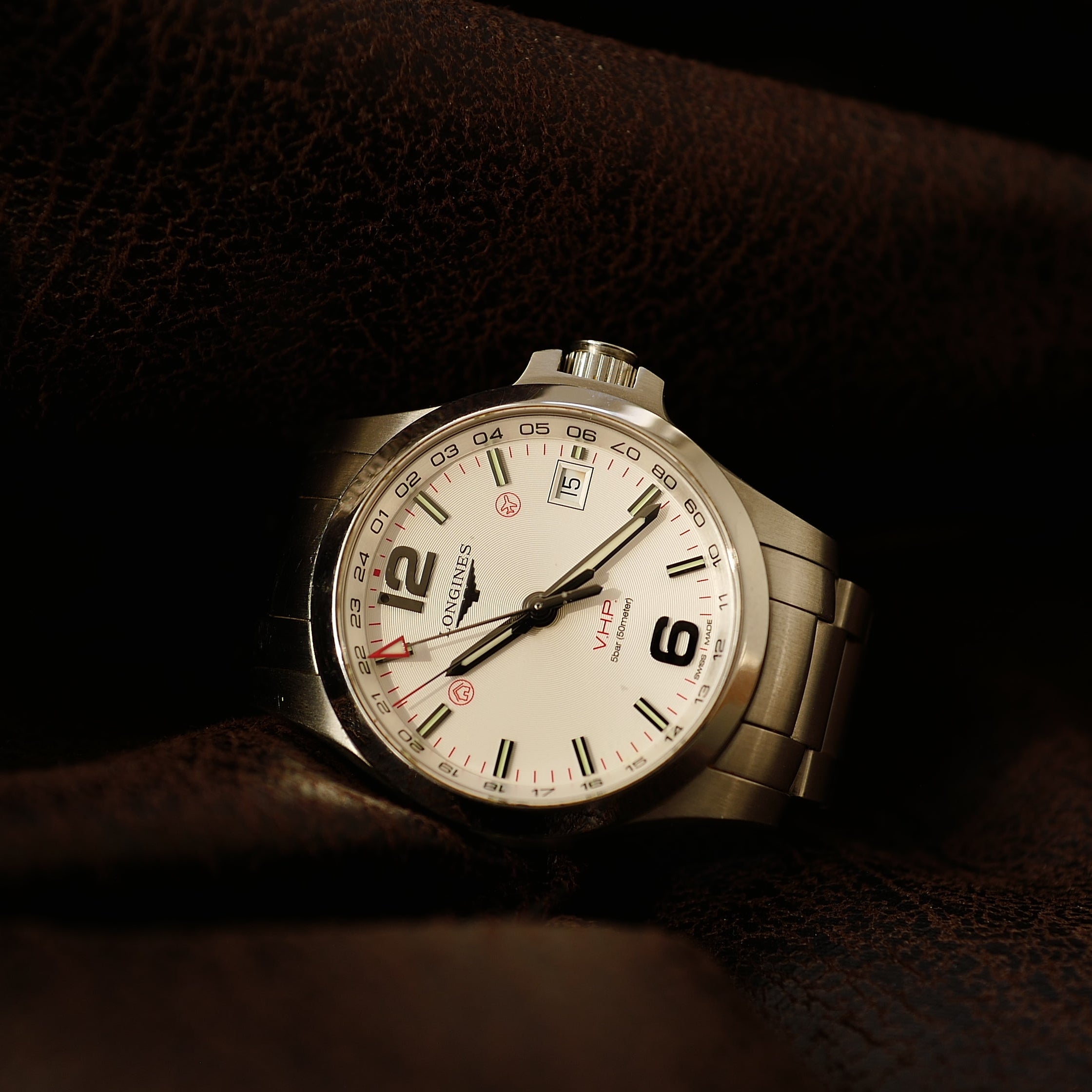 Longines Conquest VHP - GMT