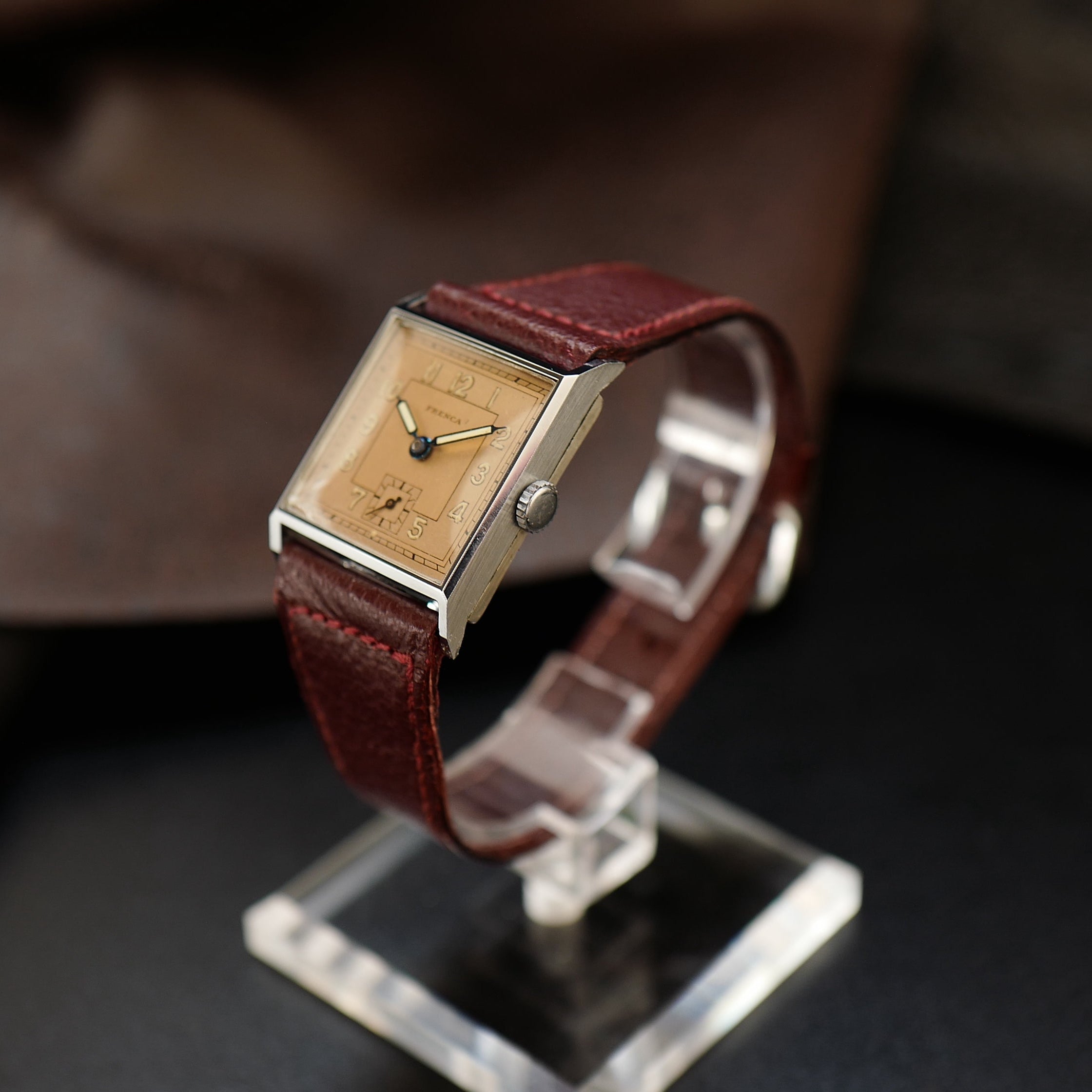 Frenca Tank Square Salmon Dial N.O.S - Buser Frères