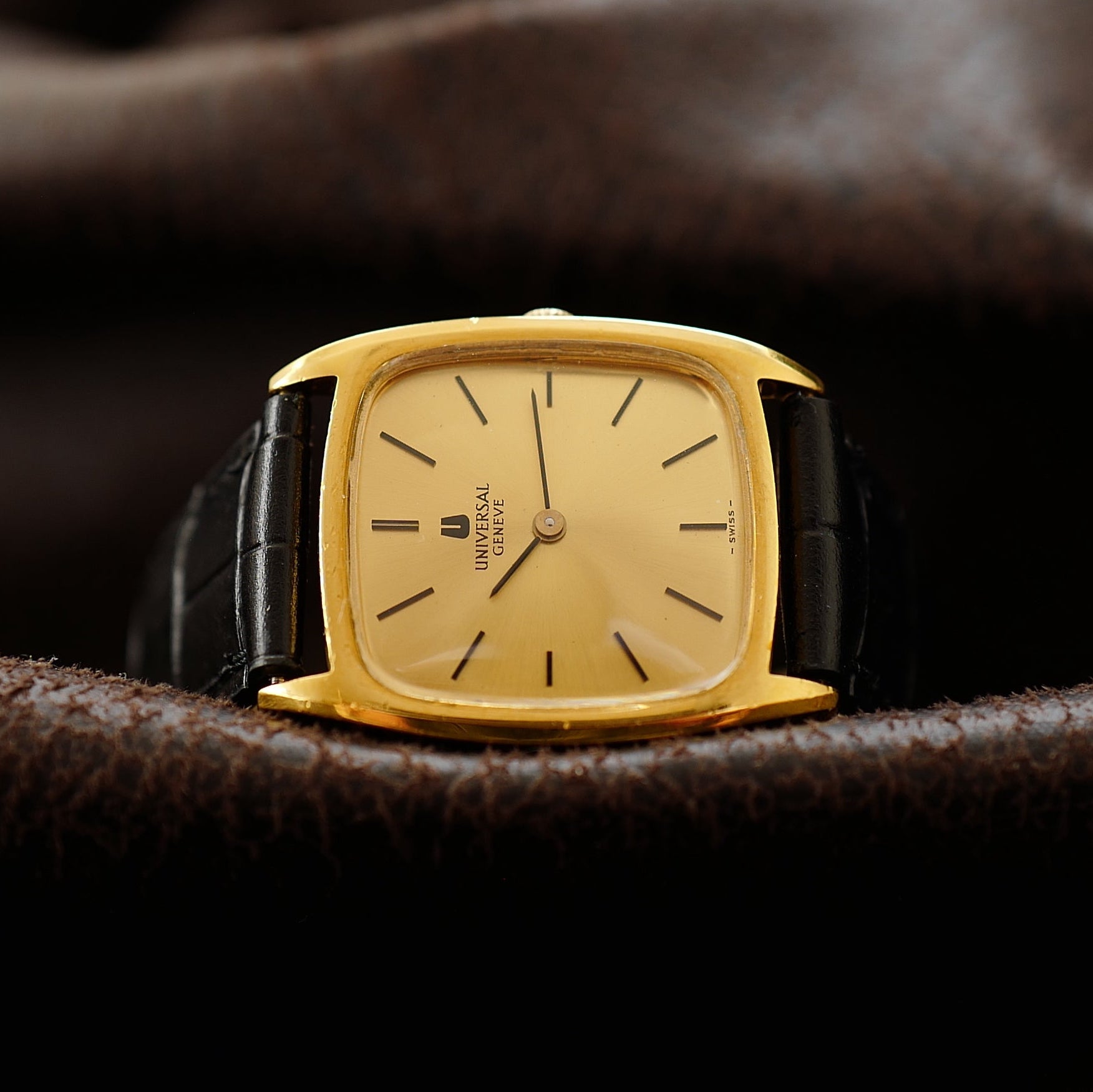 Universal Geneve Type Tank C-Case - 1970's