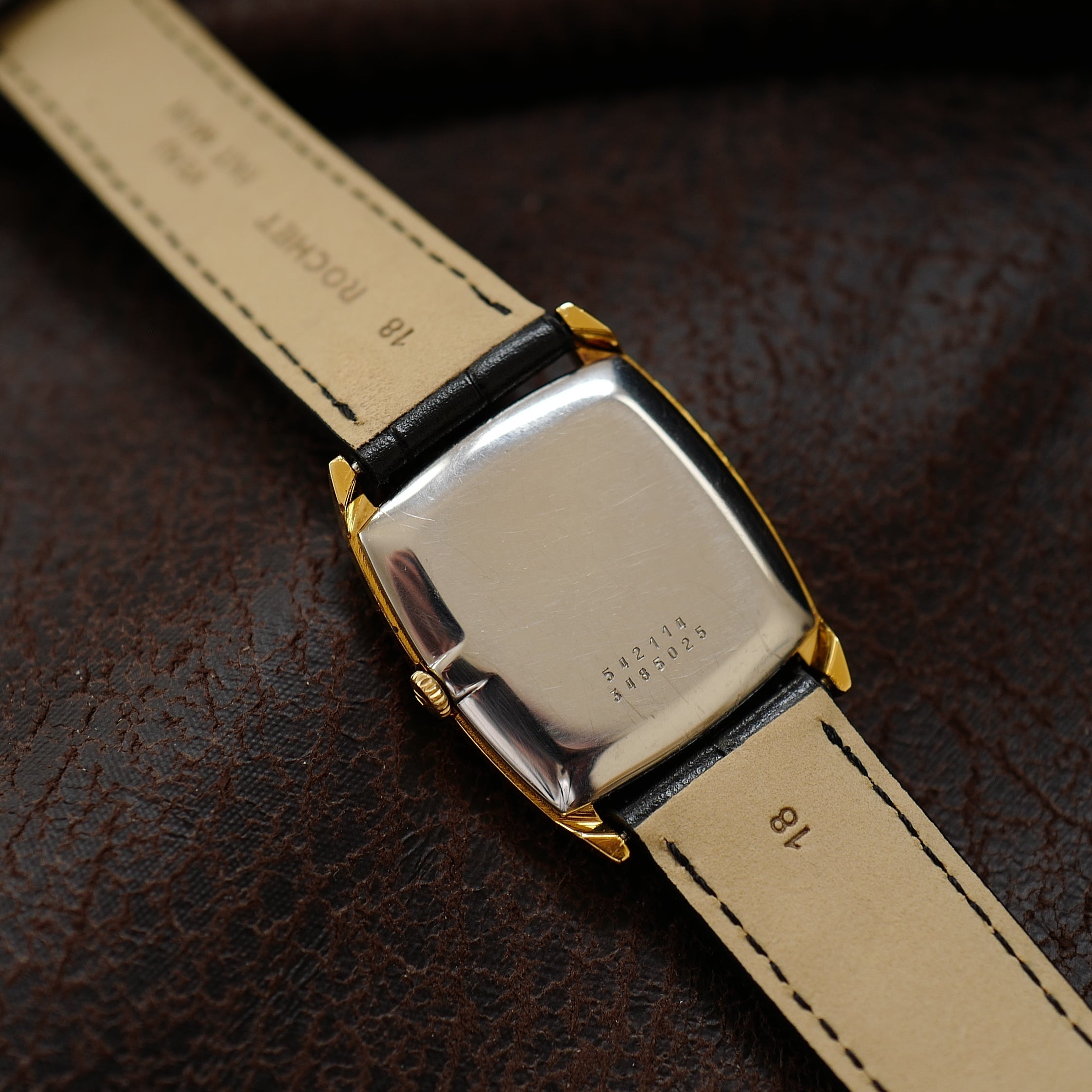 Universal Geneve Type Tank C-Case - 1970's