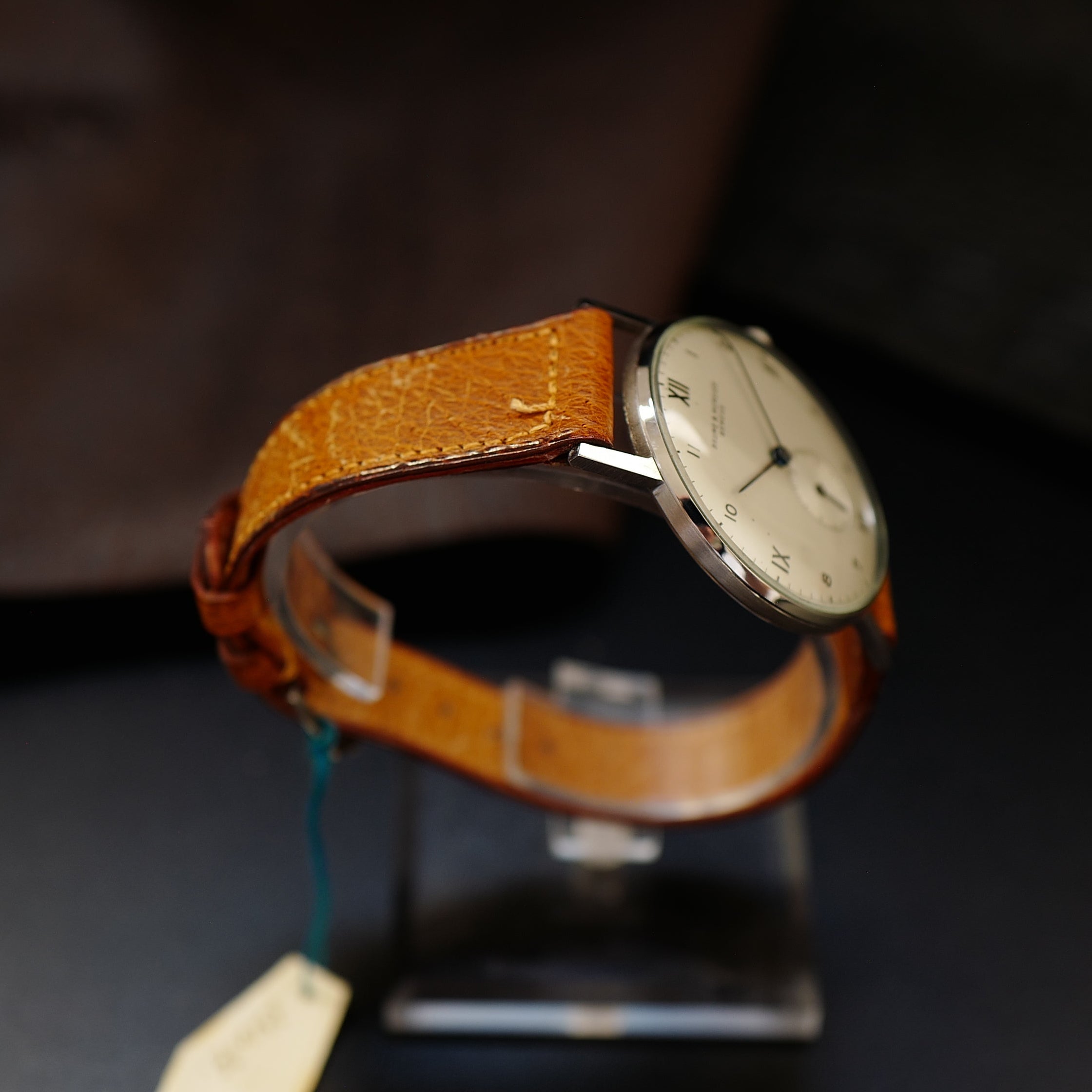 Baume & Mercier Calatrava Bauhaus - Oversize Case 1950s N.O.S