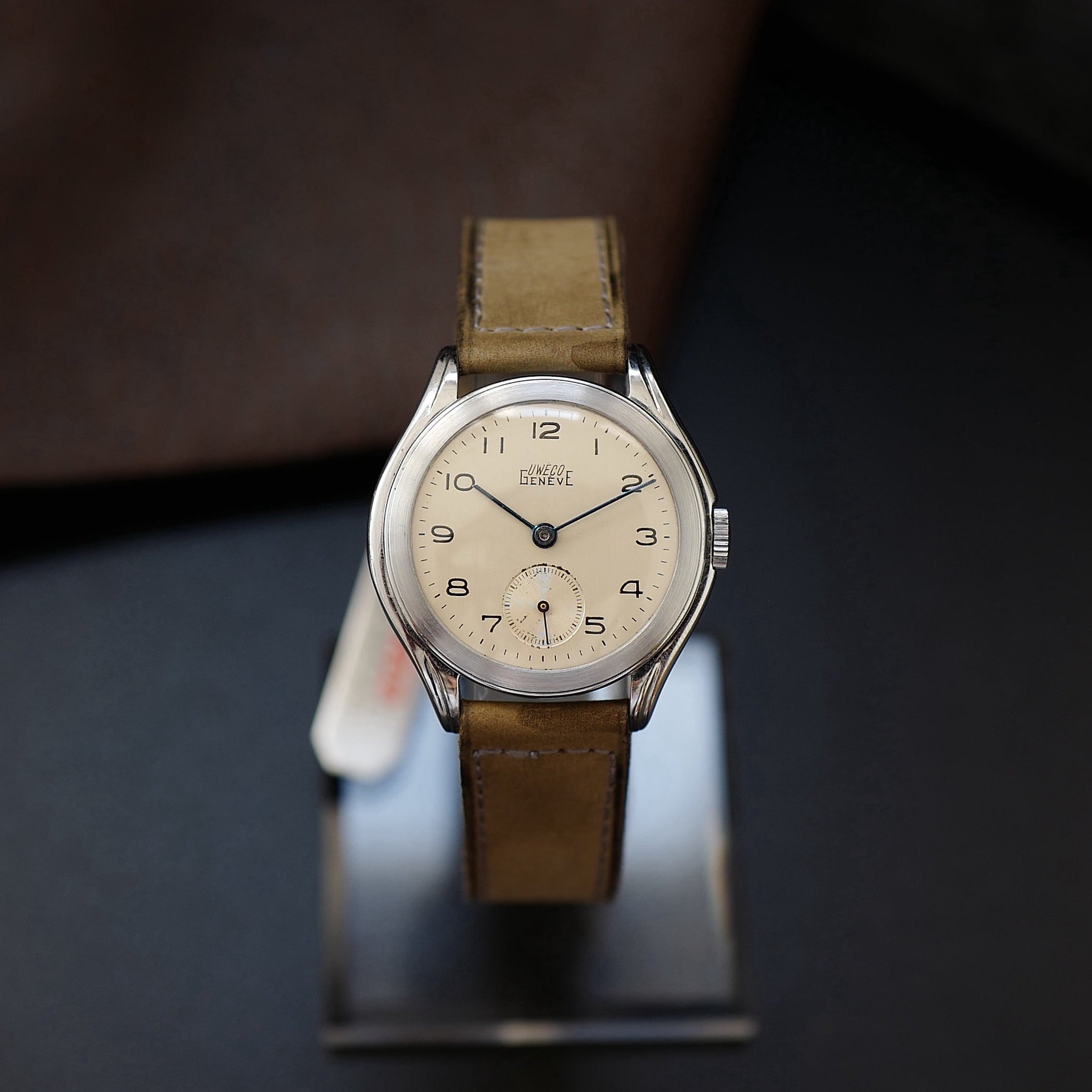 Uweco Genève Small Second (Universal Watch Company) N.O.S 1936