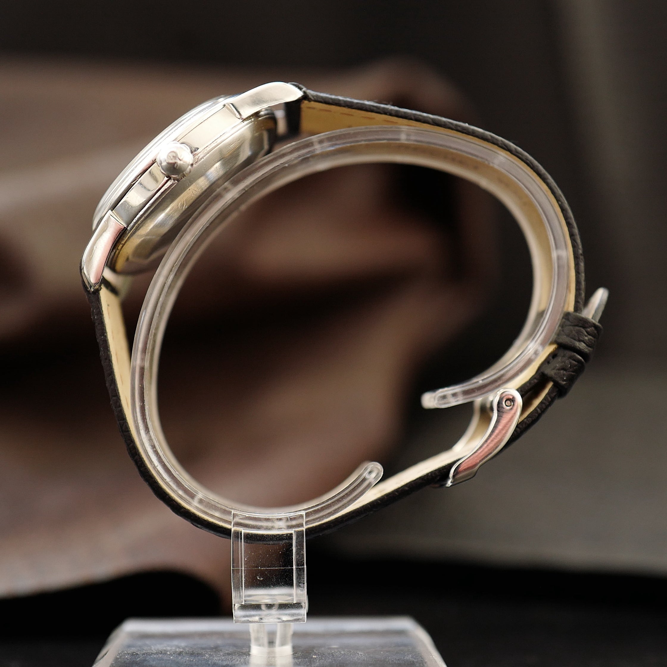 Omega Seamaster Calendar - Silver Dial 1950s (2757-4 SC)