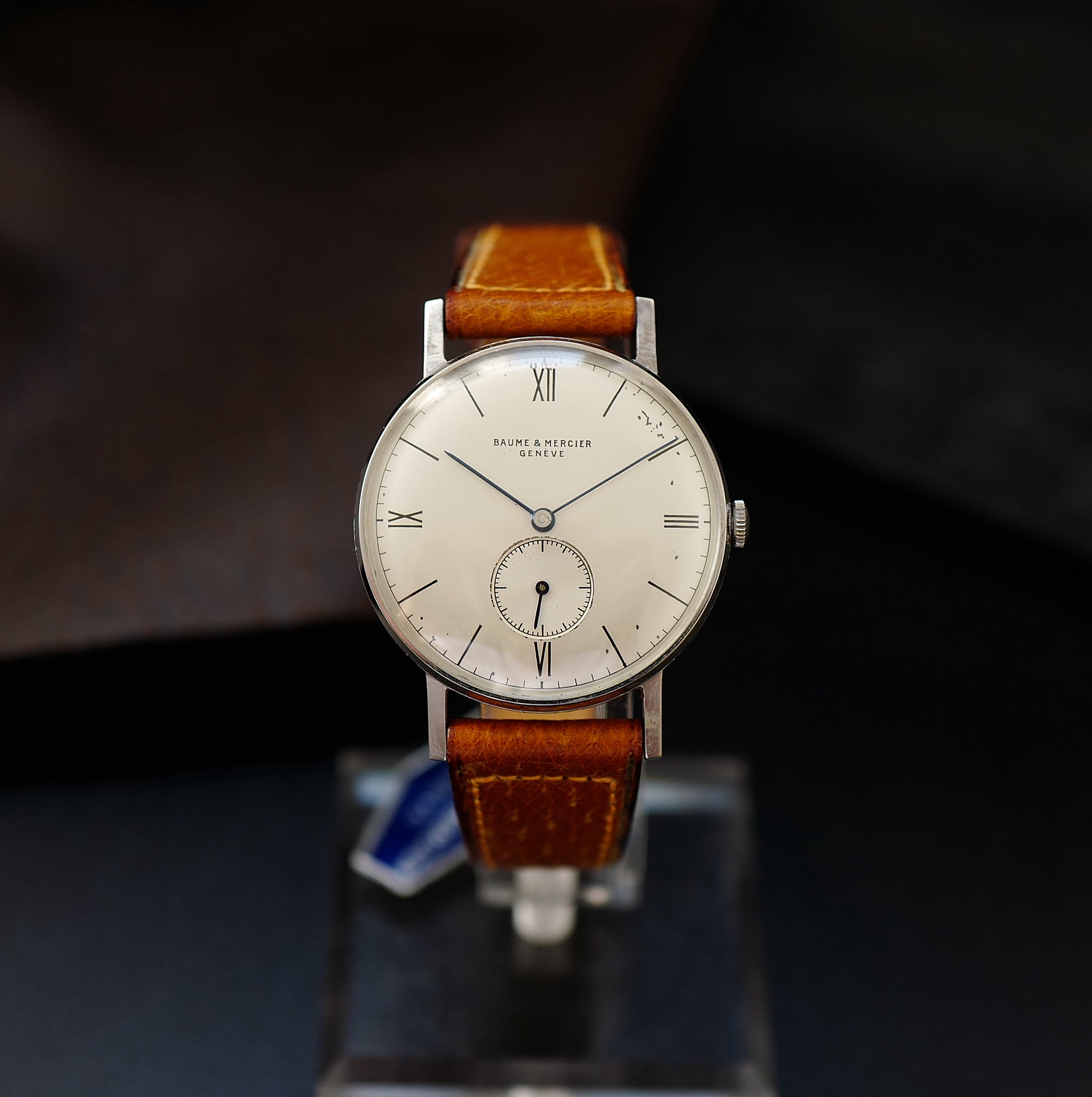 Baume & Mercier Calatrava Bauhaus - Oversize Case 1950s N.O.S