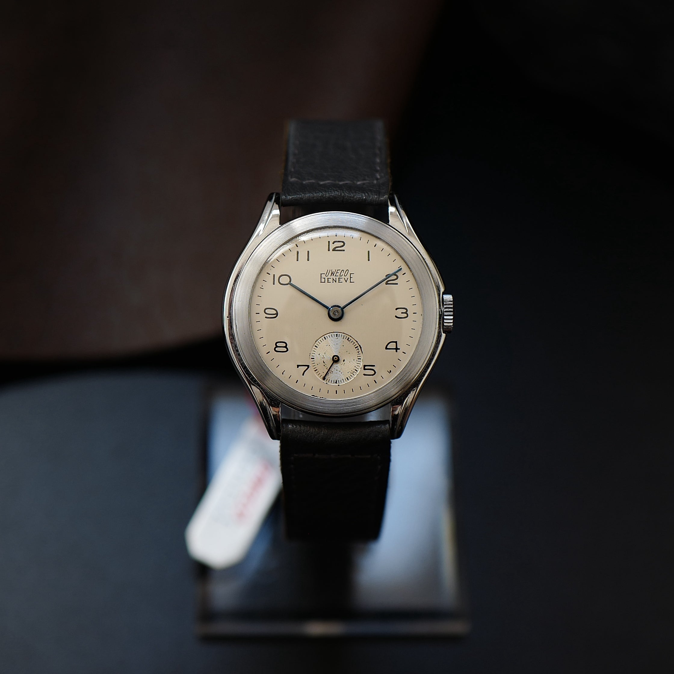 Uweco Genève Small Second (Universal Watch Company) N.O.S 1936