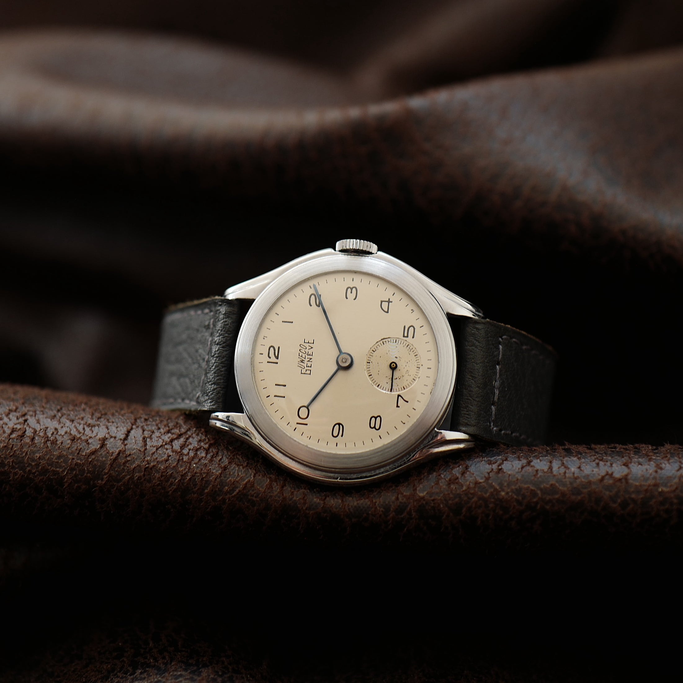 Uweco Genève Small Second (Universal Watch Company) N.O.S 1936