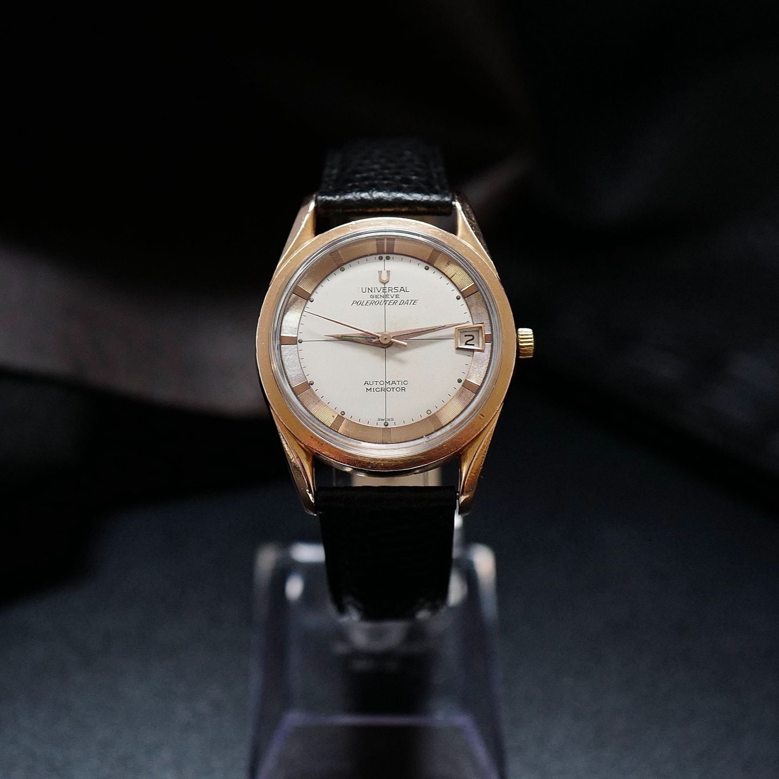 Universal Genève Polerouter Date